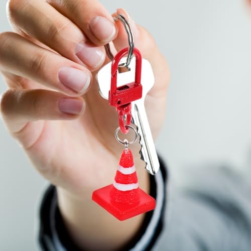 8Pcs Fun Traffic Cone Keychains - Vibrant Design