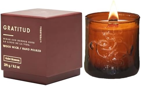 La Veranera Gratitud Candle Violet Blossom
