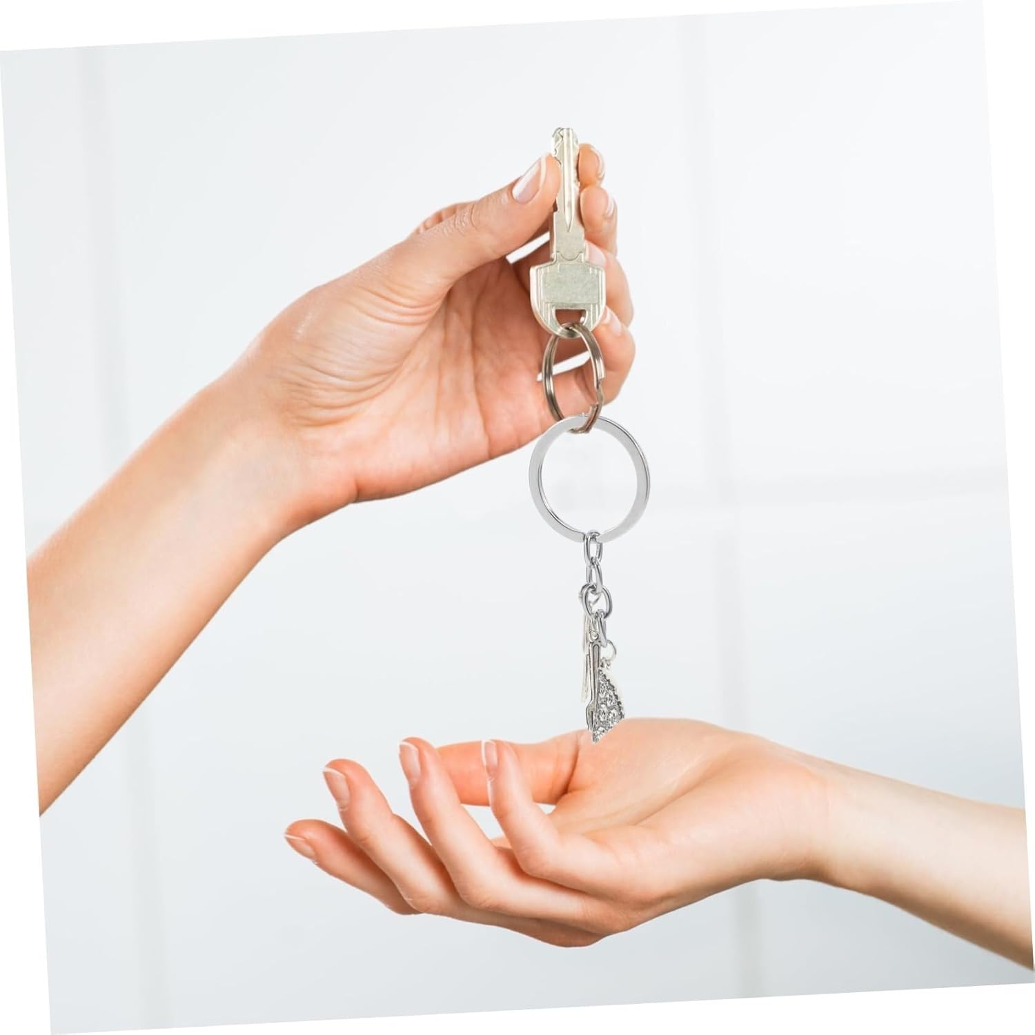 Stylish Pizza Keychain for Women and Backpack Decor