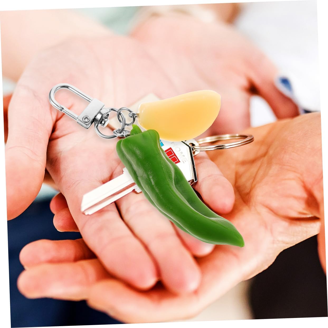 Chili Keychain Stylish Keychain for Car Keys and Bags