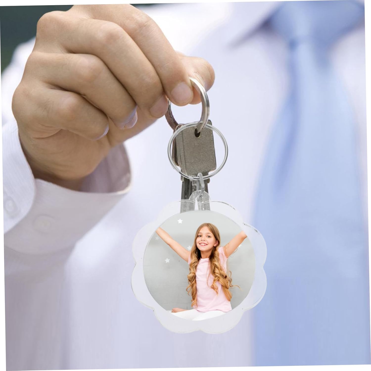 100pcs Flower Keychains Photo Frame Keyrings for Events