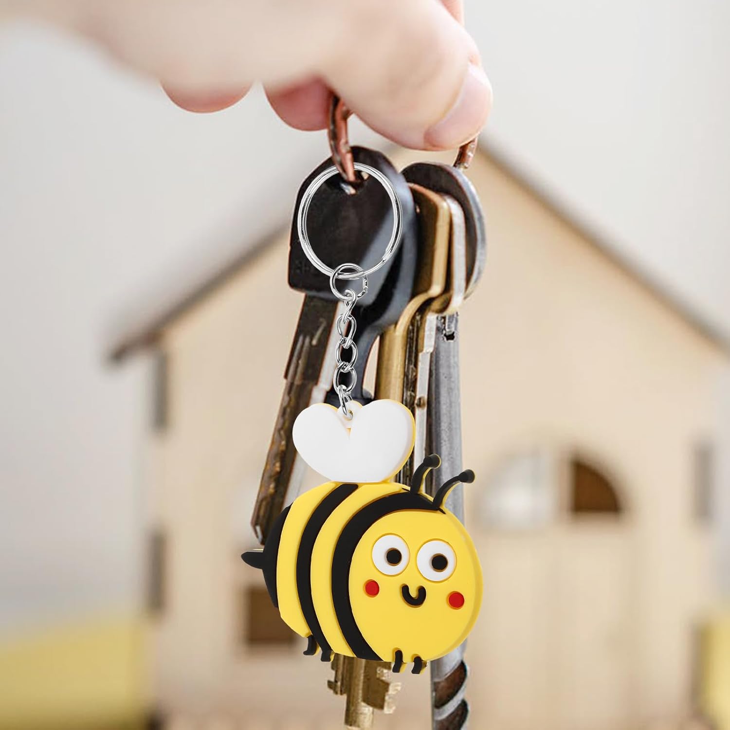 LUOZZY 40 Pcs Cartoon Bee Keychain Set Yellow