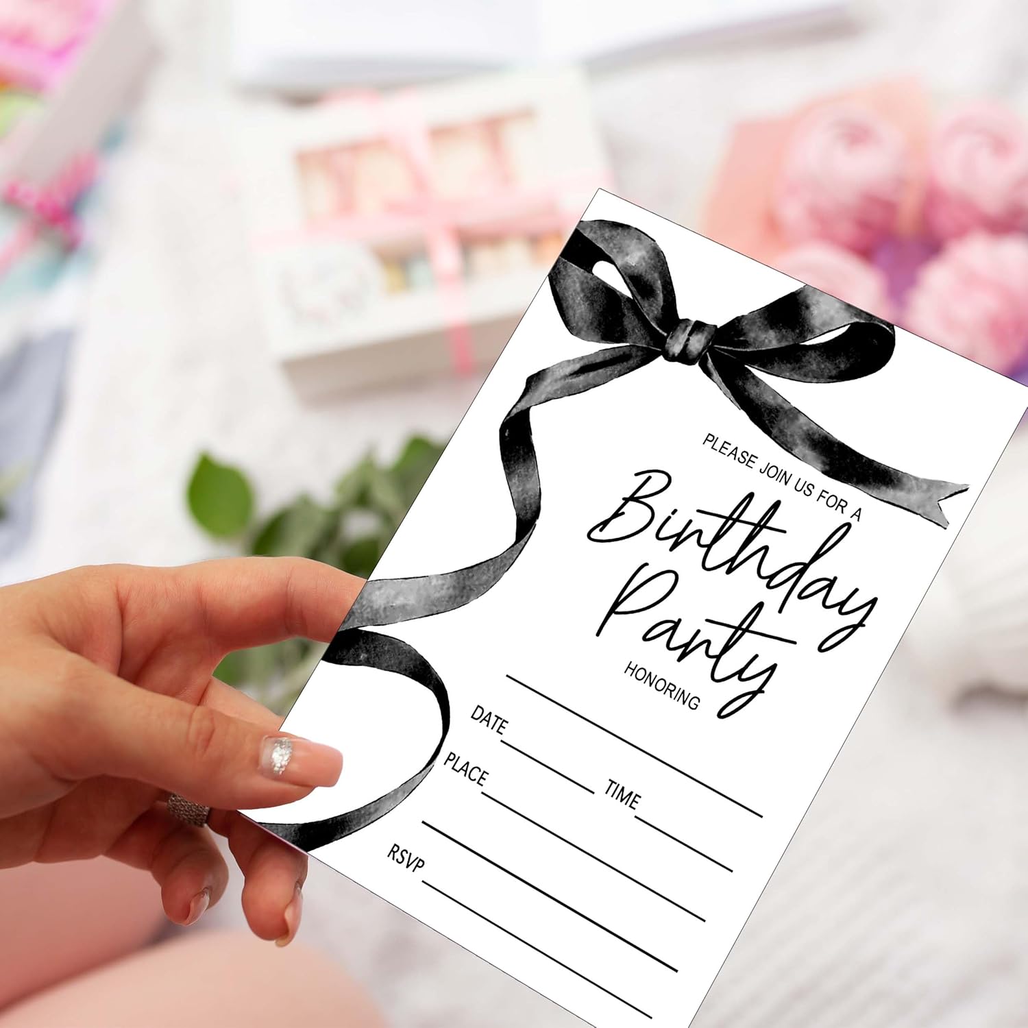 SIXEIGHT Black Bow Birthday Invitations 4x6