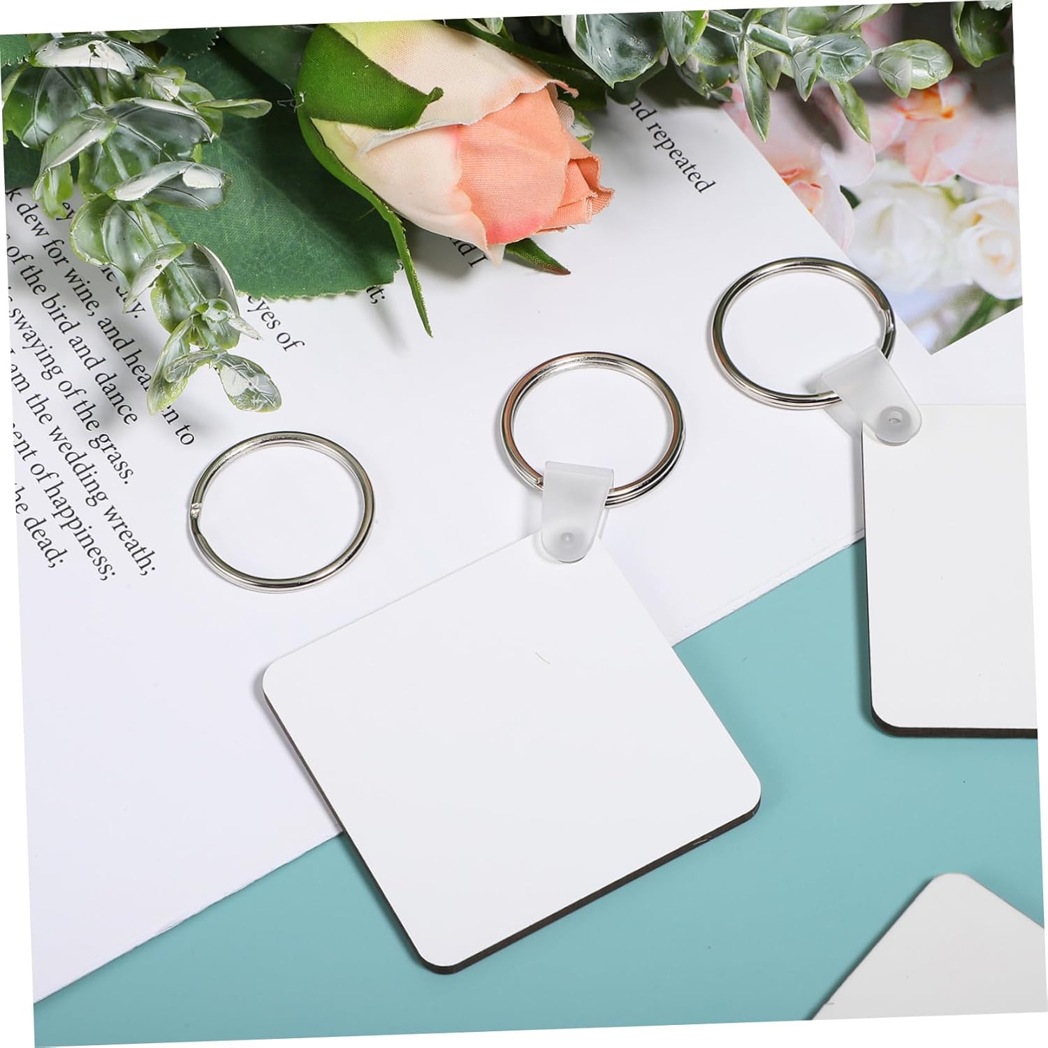 NUOBESTY 40Pcs Blank Keyrings Double Sided Keychains