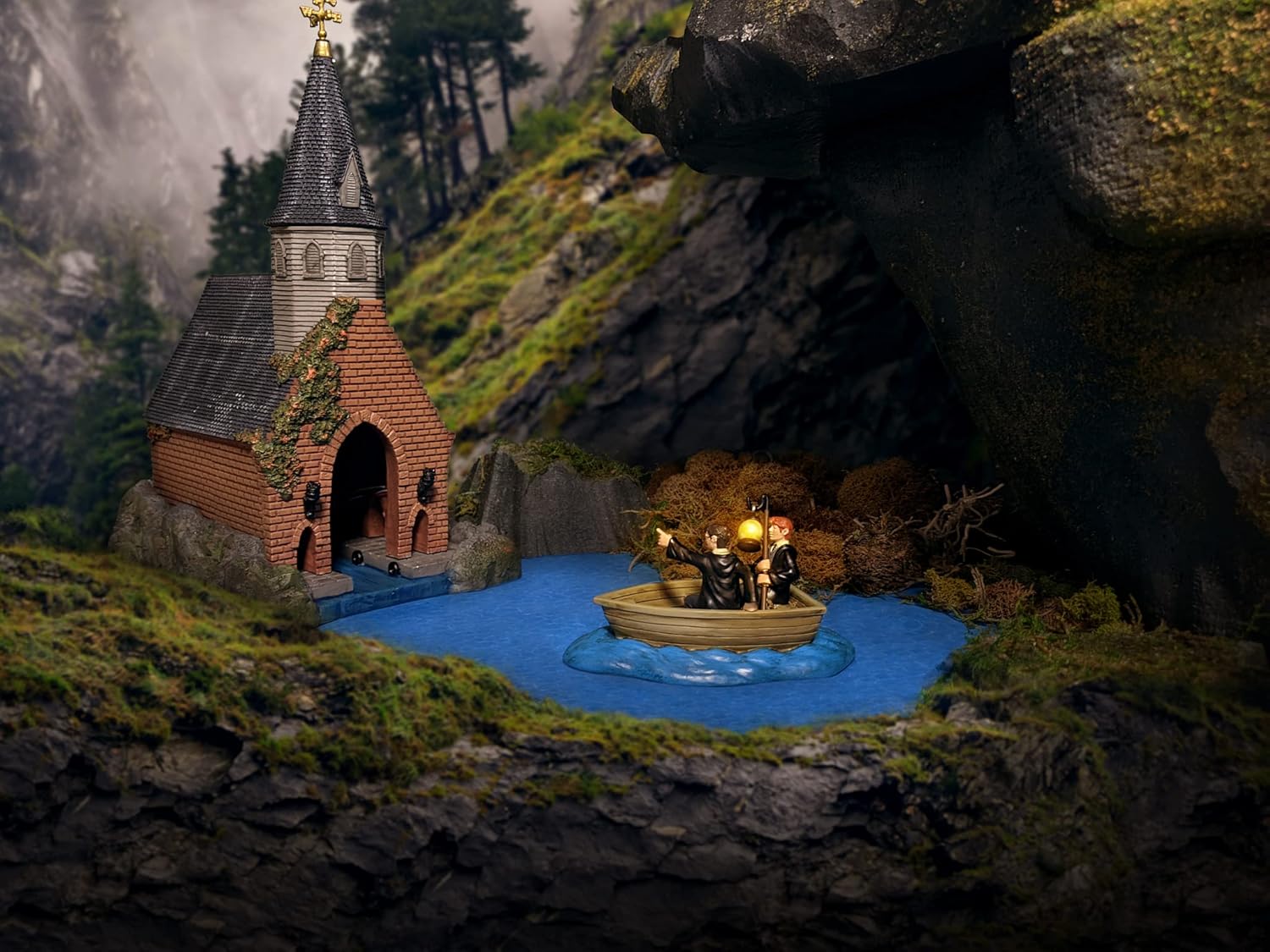 Department 56 Harry Potter Boathouse Lighted Building
