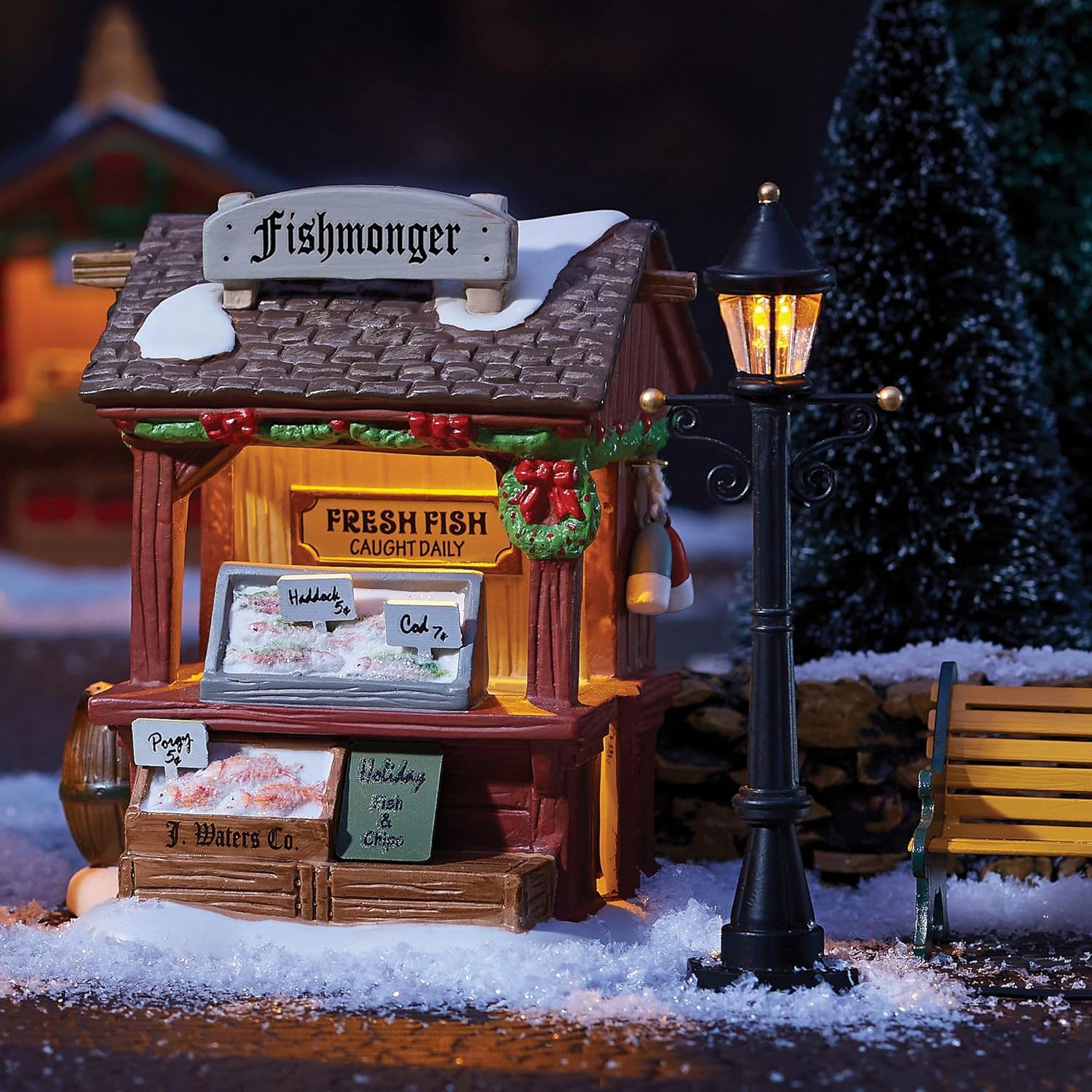 Department 56 Dickens Village Fishmonger Lighted Building
