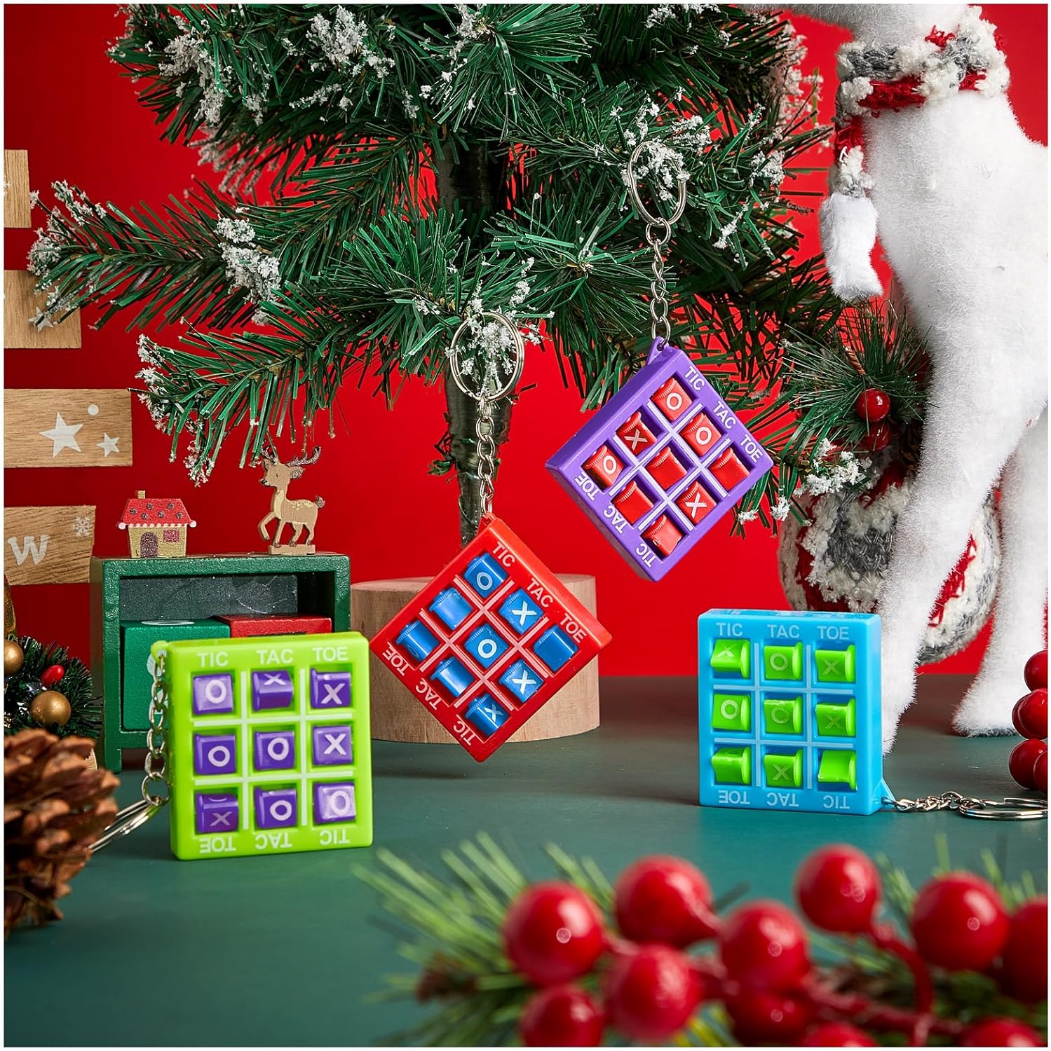 Hicarer Tic Tac Toe Keychain Set 8pcs Blue Purple Red Green